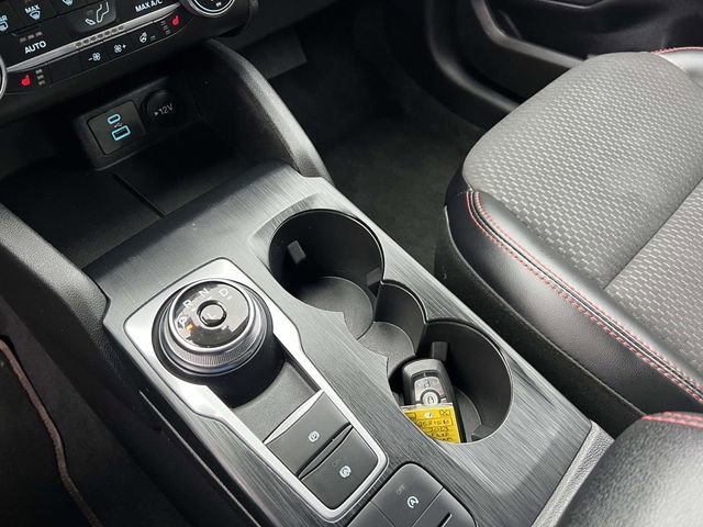 Used 2023 Ford Escape ST-Line image 23