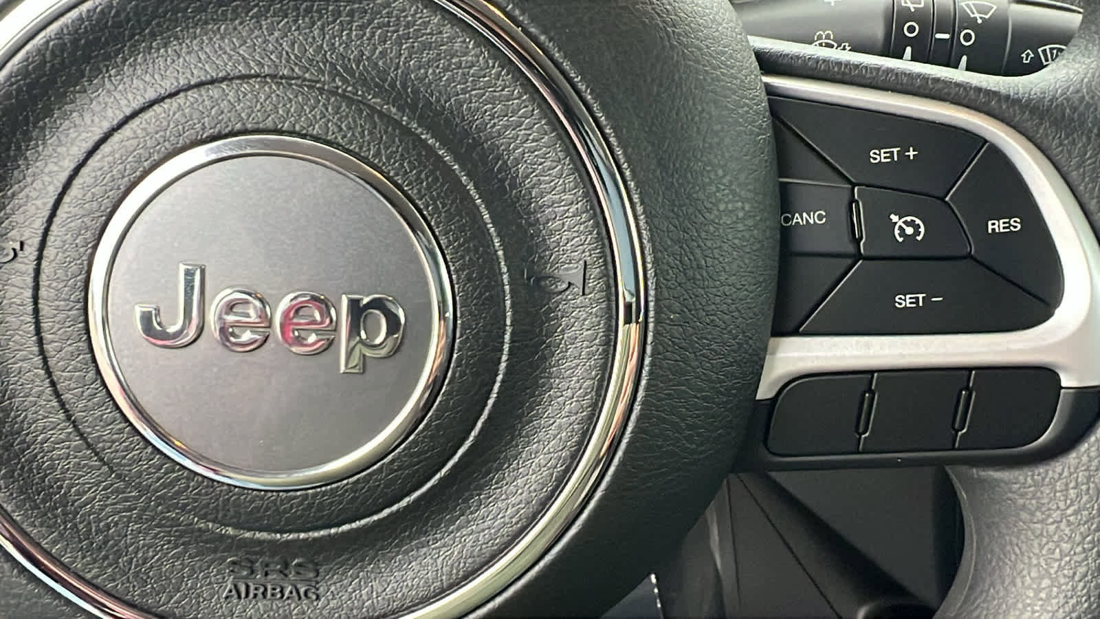 Used 2021 Jeep Renegade Sport image 20