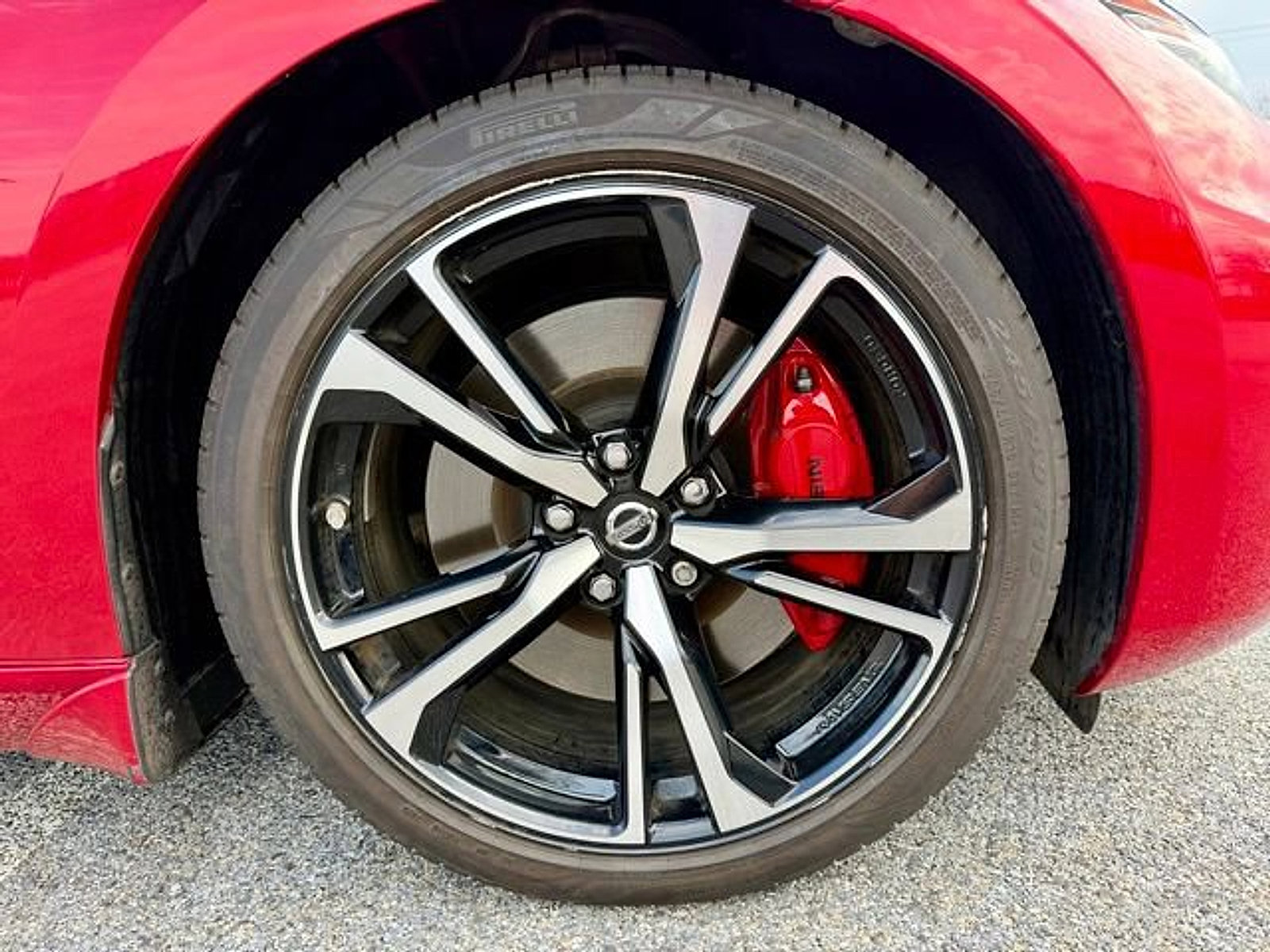 Used 2020 Nissan 370Z Touring Sport image 26