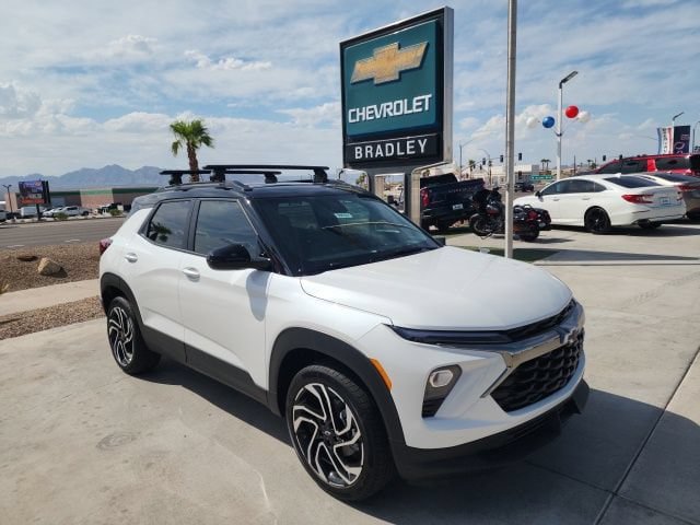New 2026 Chevrolet TrailBlazer RS w/ Convenience Package AWD/4WD image 1