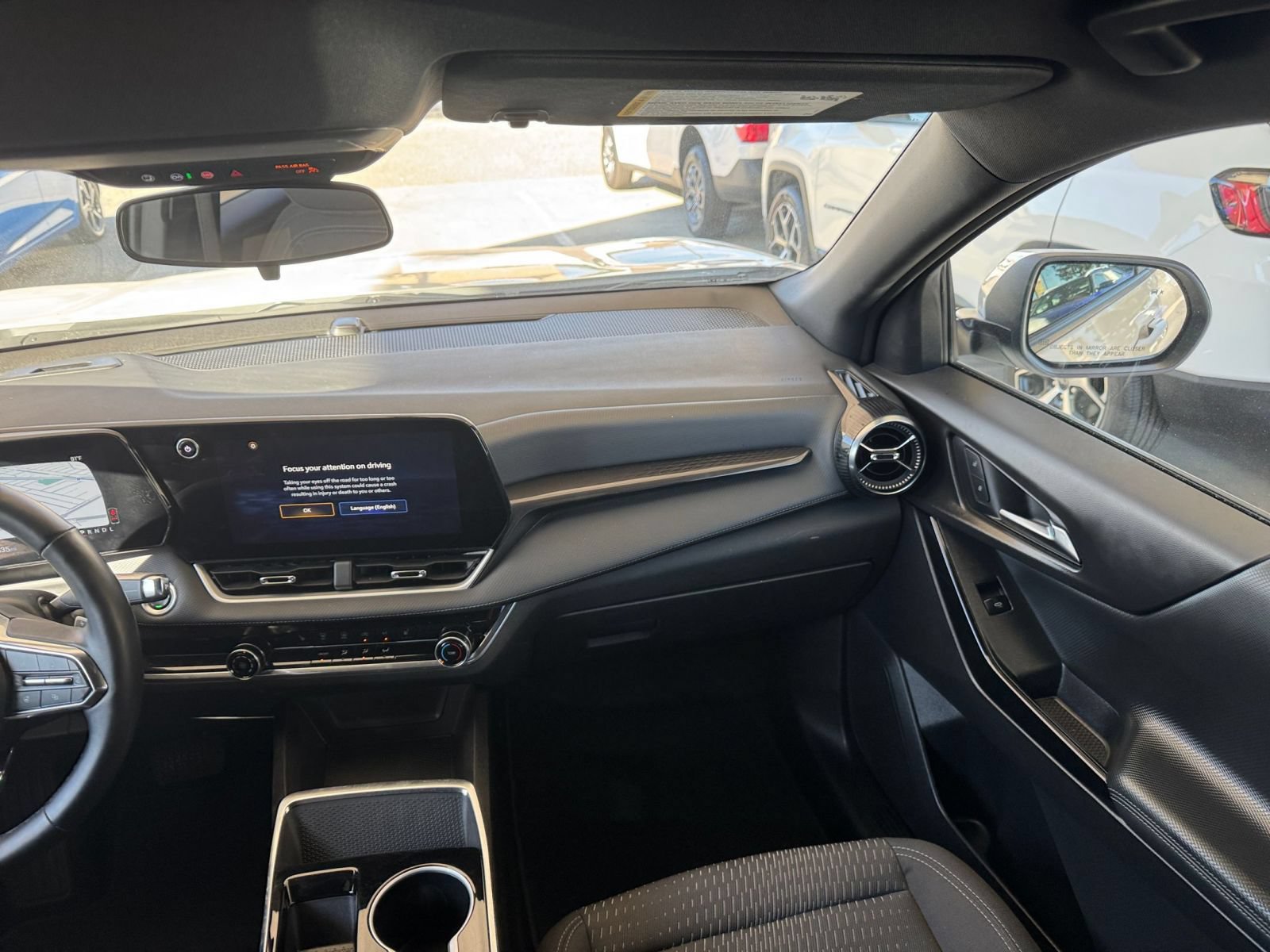 Used 2025 Chevrolet Equinox LT AWD/4WD image 35