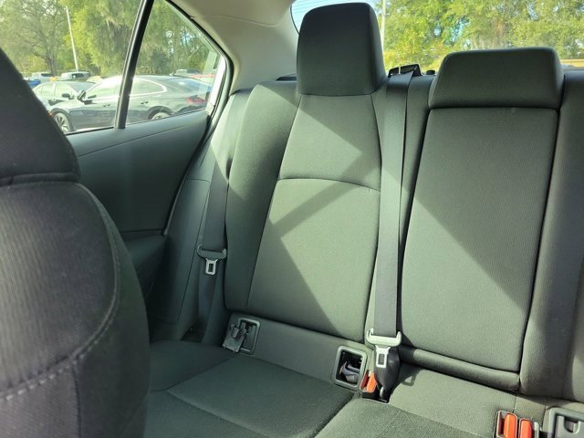 Used 2022 Toyota Corolla LE image 4