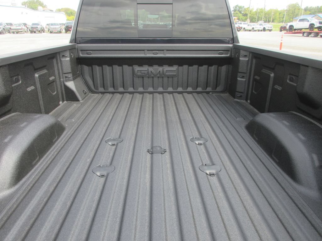 New 2026 GMC Sierra 3500 Denali Ultimate AWD/4WD image 6