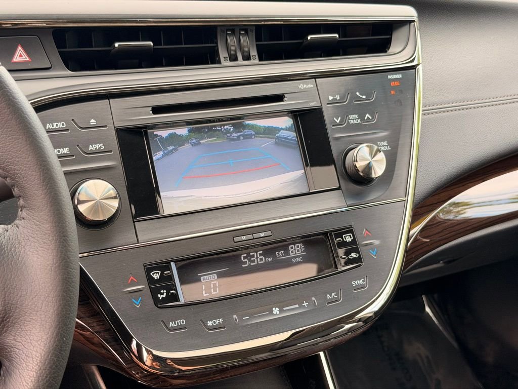 Used 2015 Toyota Avalon XLE Premium FWD image 35