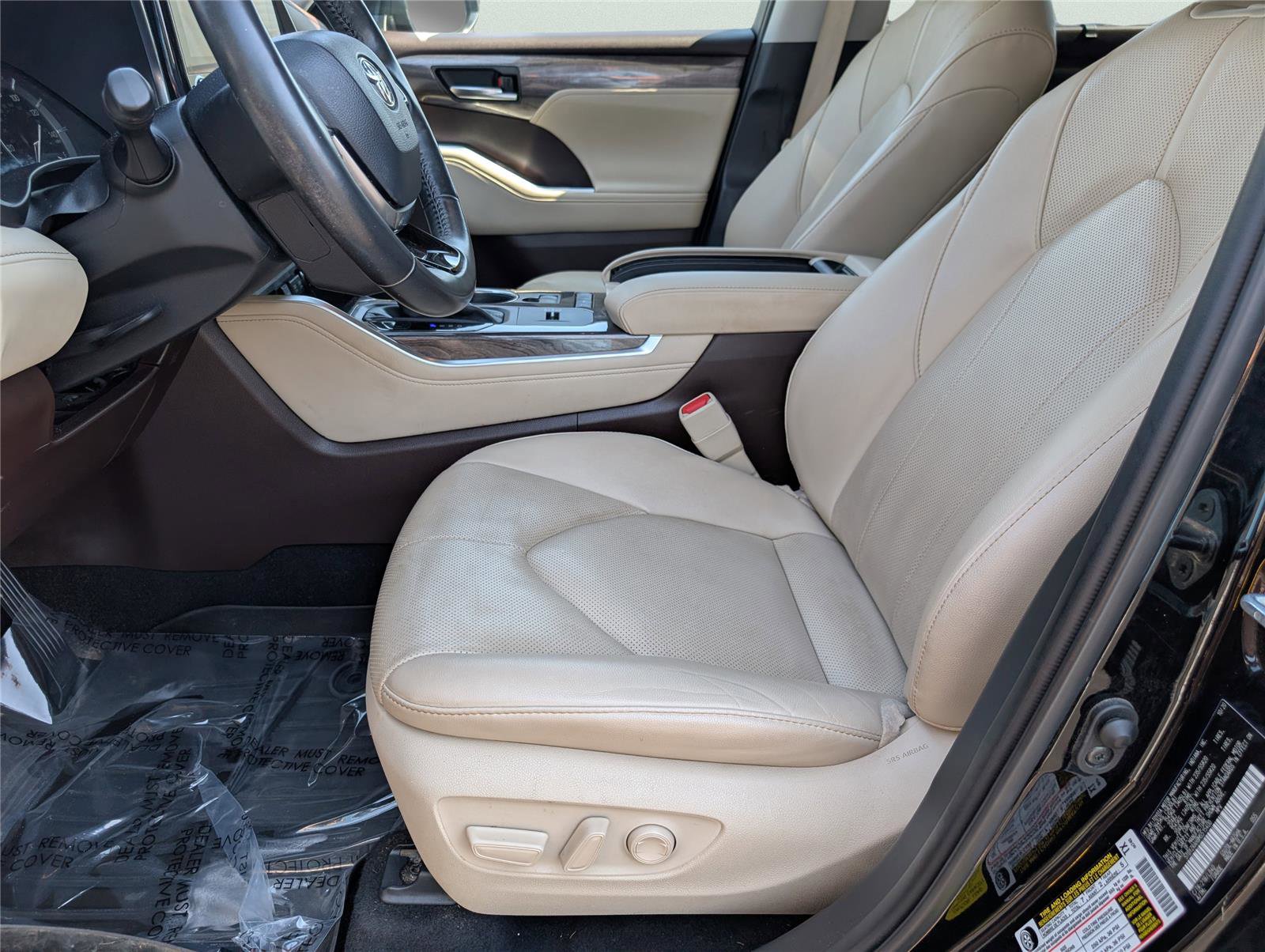 Used 2021 Toyota Highlander Limited image 13