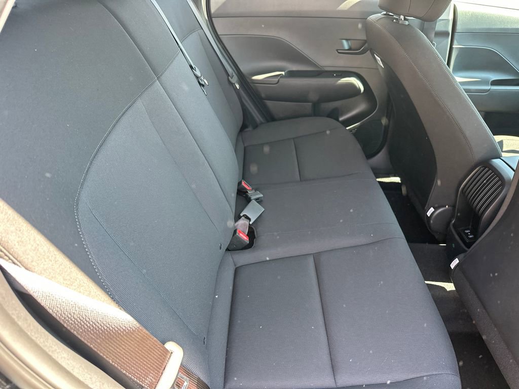 New 2026 Hyundai Kona SE image 15