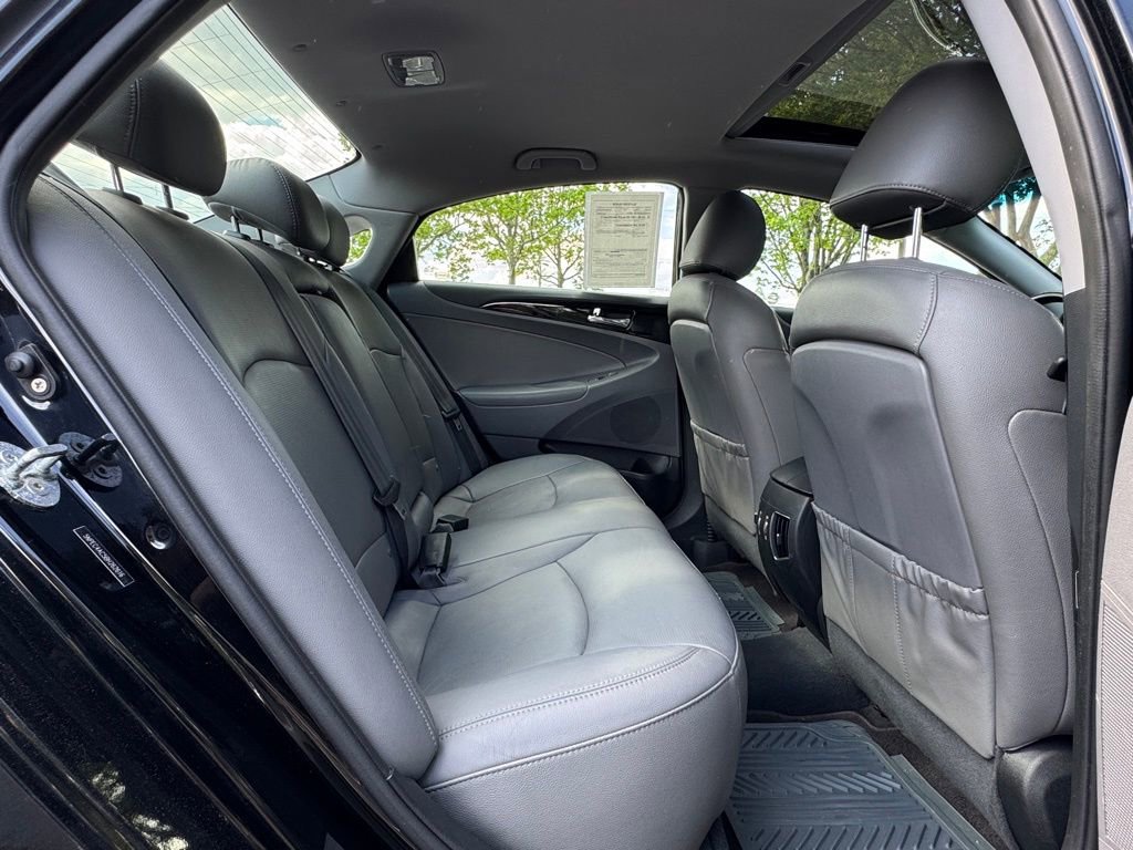 Used 2011 Hyundai Sonata Limited FWD image 18