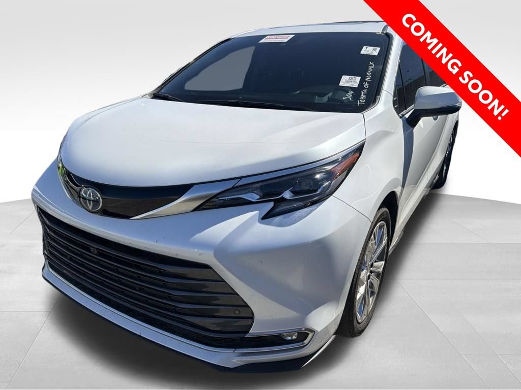 Certified 2024 Toyota Sienna Platinum FWD image 1
