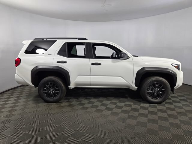 Used 2026 Toyota 4Runner SR5 AWD/4WD image 10
