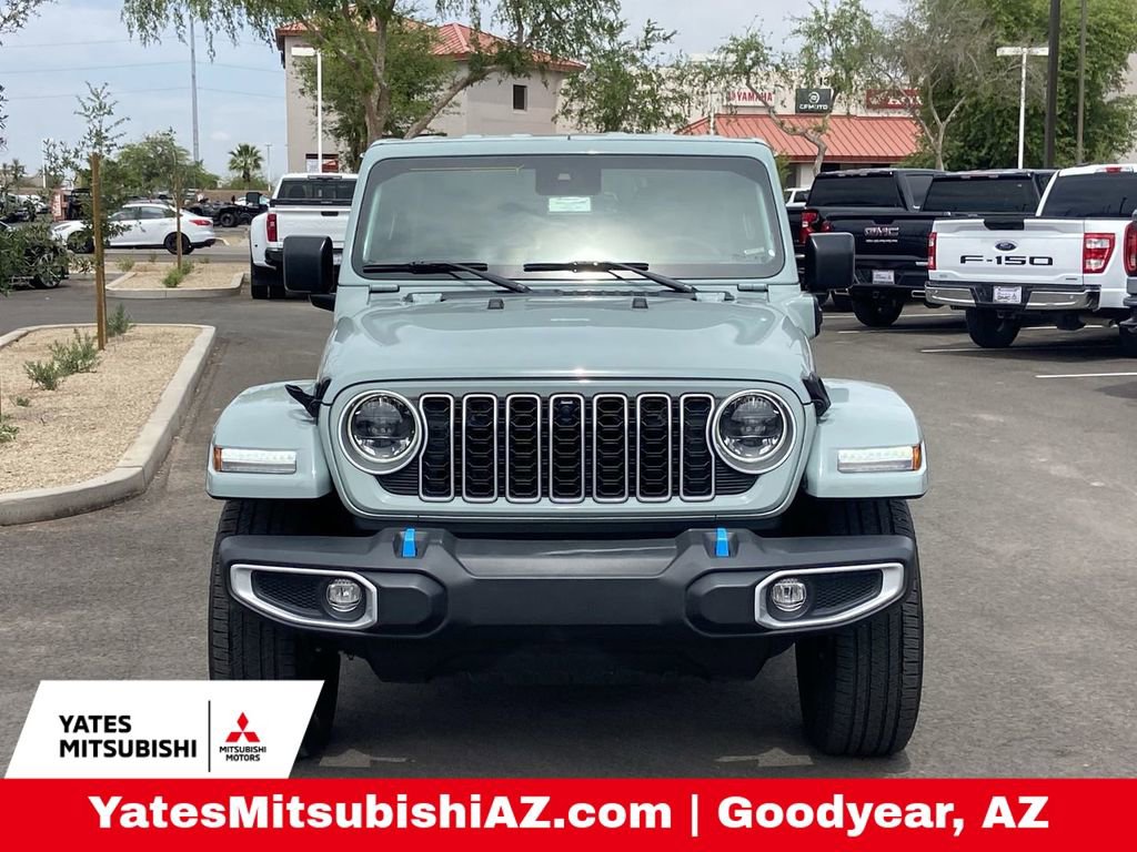 Used 2024 Jeep Wrangler Unlimited Sahara w/ Technology Group image 3