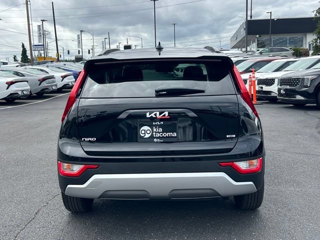 Certified 2026 Kia Niro EX FWD image 6