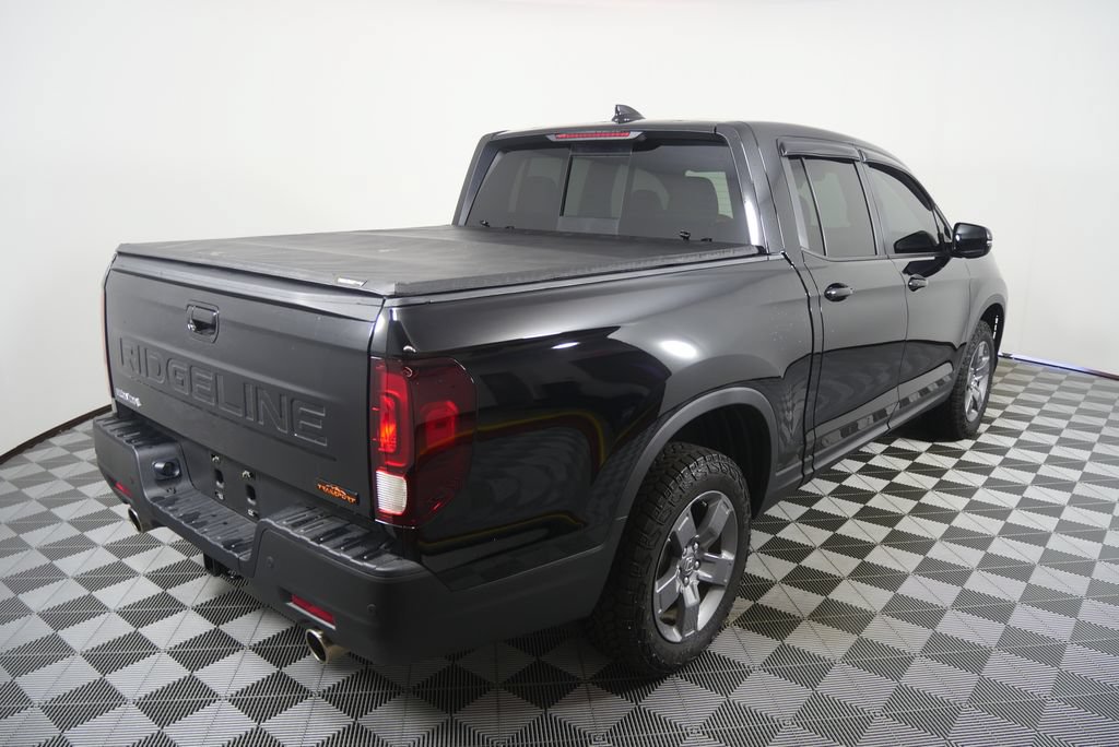 Used 2025 Honda Ridgeline TrailSport image 4