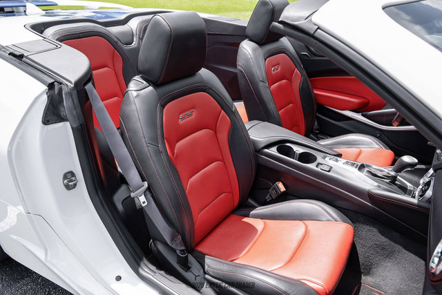 Used 2017 Chevrolet Camaro SS RWD image 70