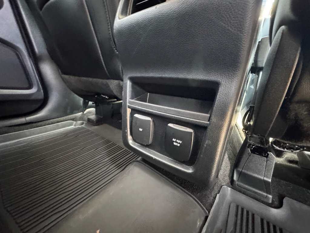 Used 2019 Ford Edge SEL w/ Equipment Group 201A AWD/4WD image 19