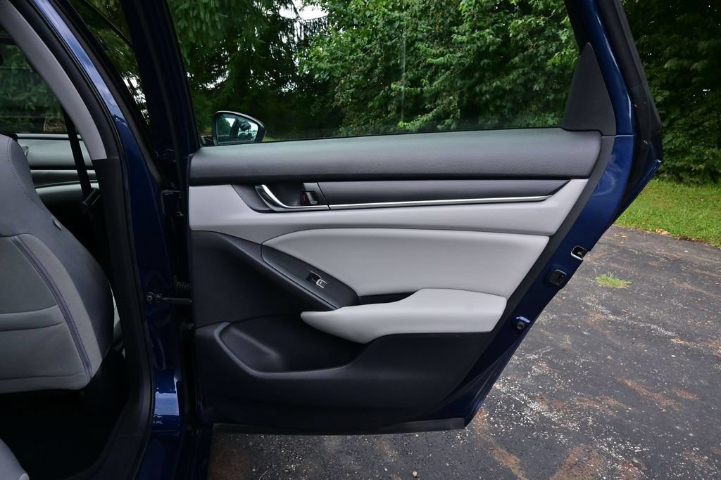 Used 2019 Honda Accord LX image 22