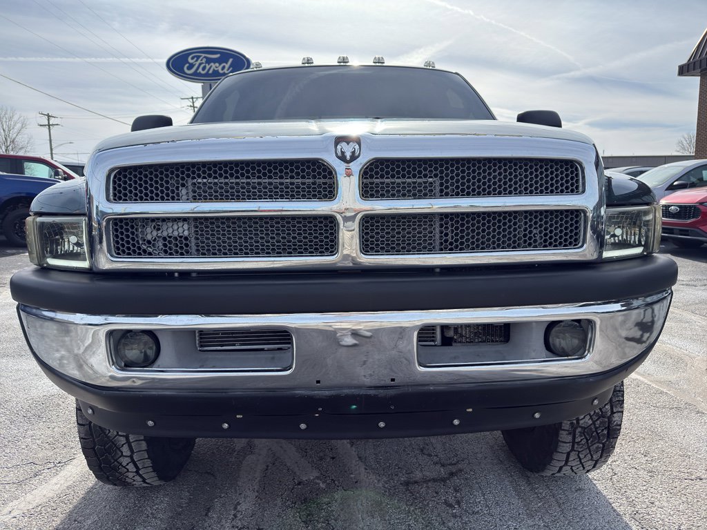 Used 2001 Dodge Ram 2500 Truck ST image 3