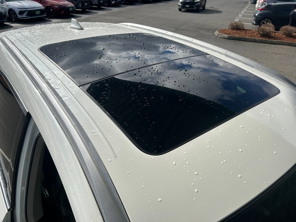 Used 2017 Nissan Murano Platinum w/ Platinum Technology Package image 28