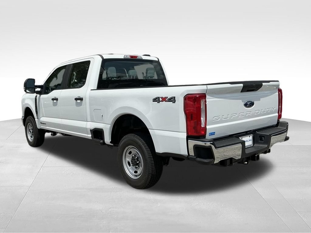 New 2026 Ford F250 XL w/ XL Chrome Package AWD/4WD image 4