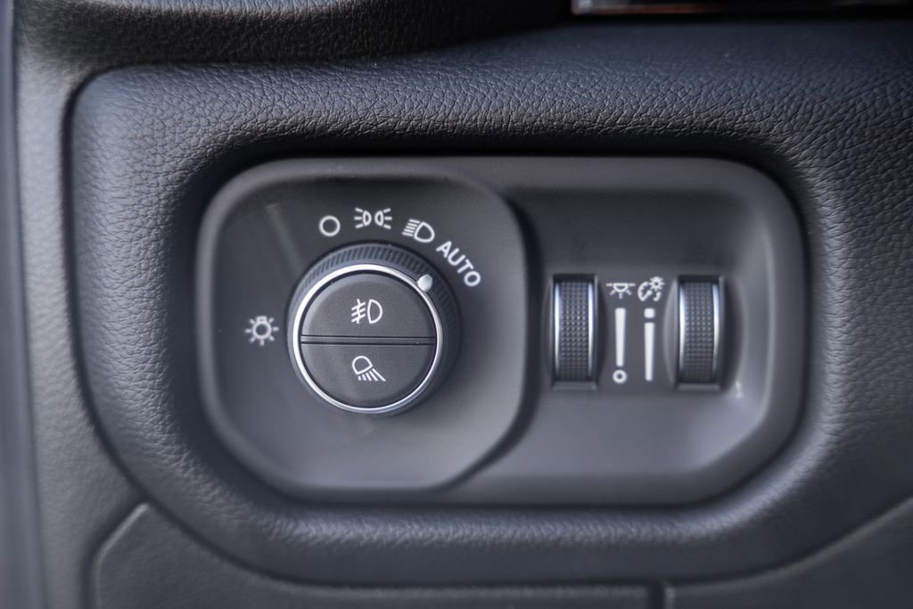 New 2026 RAM 1500 Laramie image 43