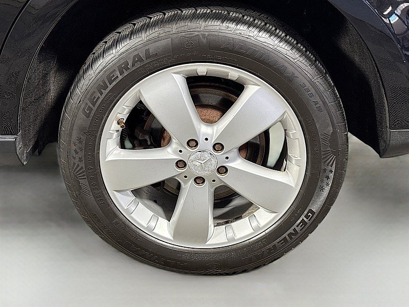 Used 2011 Mercedes-Benz ML 350 4MATIC image 31