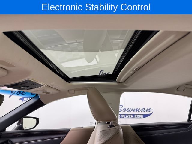 Used 2020 Lexus ES 350 w/ Premium Package FWD image 21