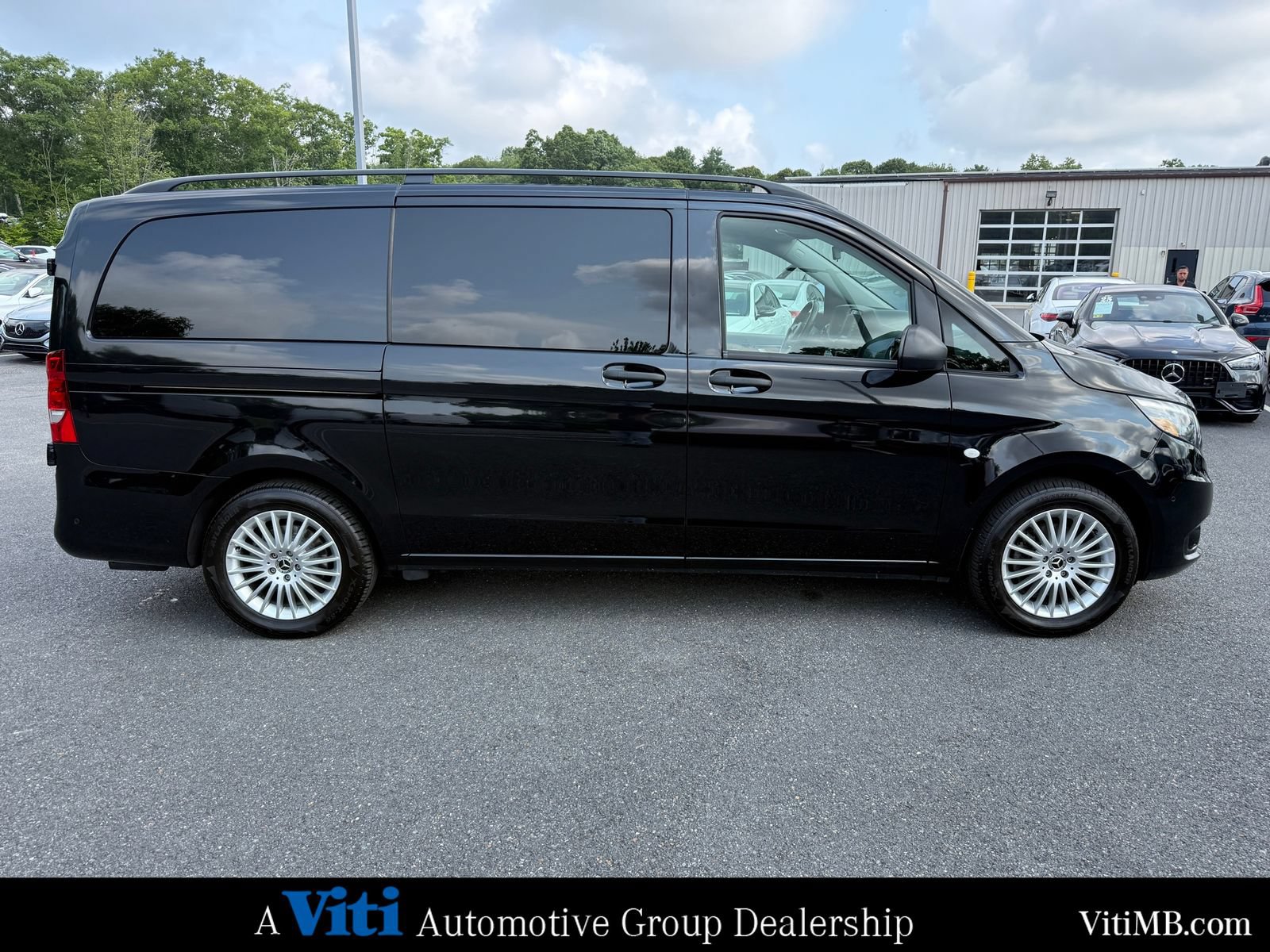 Certified 2023 Mercedes-Benz Metris Passenger image 9