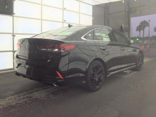 Used 2019 Hyundai Sonata Limited FWD image 2