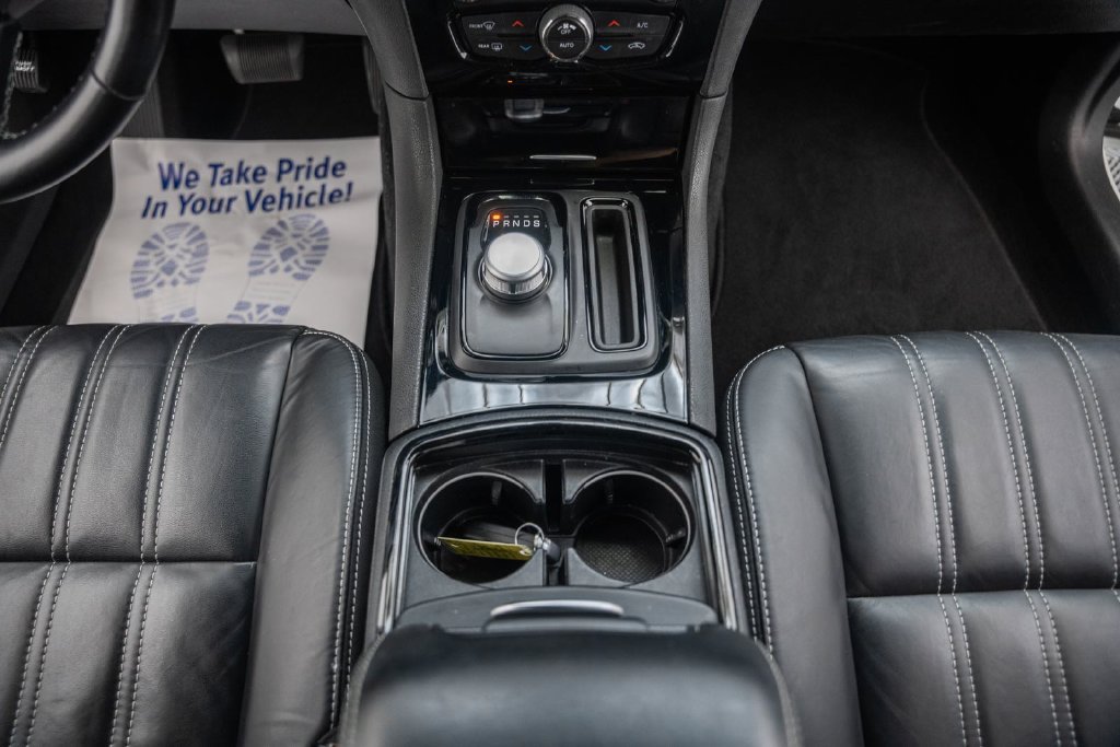Used 2021 Chrysler 300 S RWD image 32