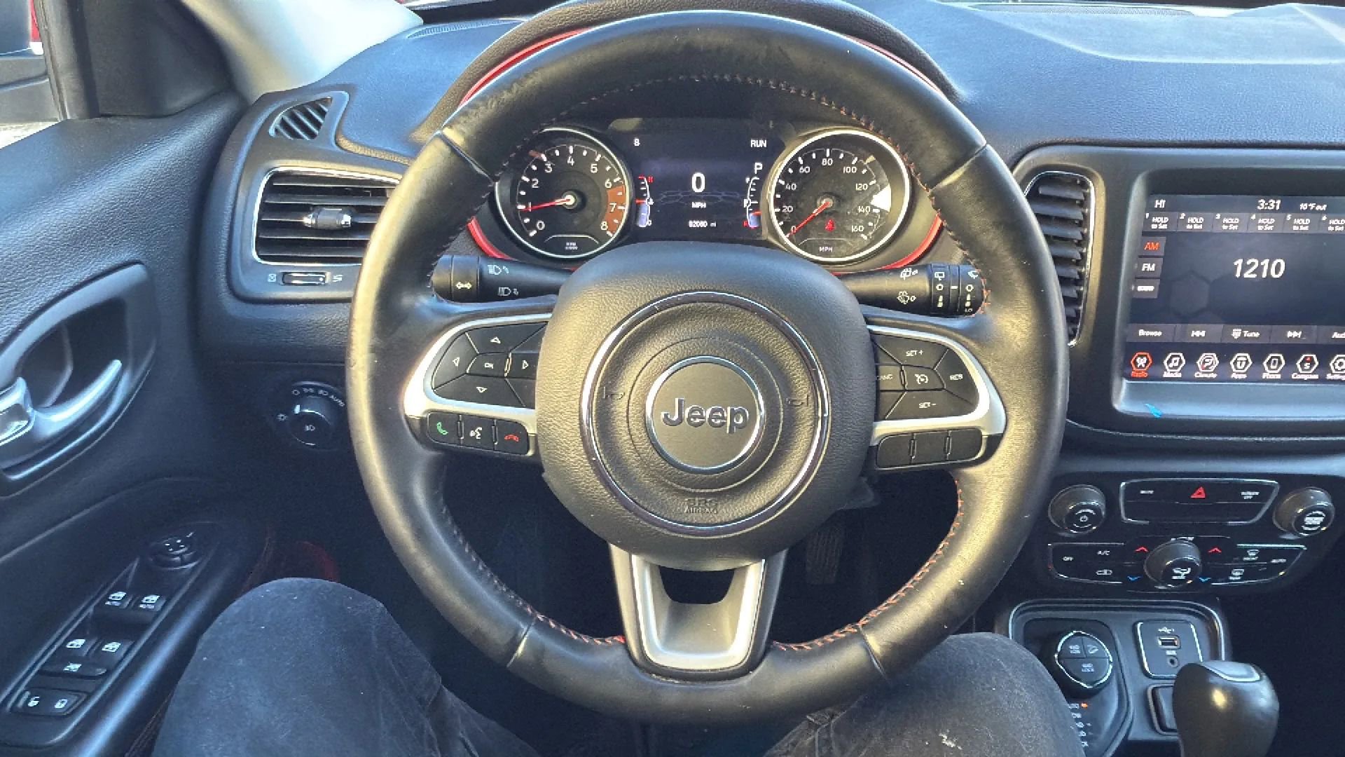 Used 2019 Jeep Compass Trailhawk image 10