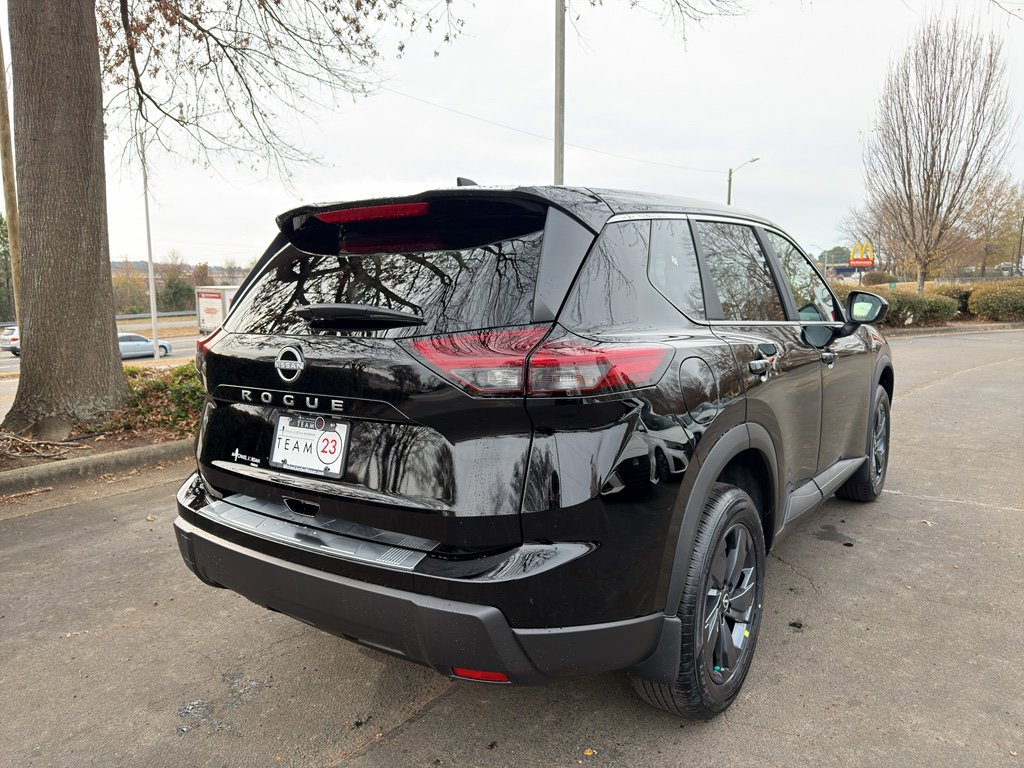 New 2026 Nissan Rogue SV w/ Cold Weather Package image 7