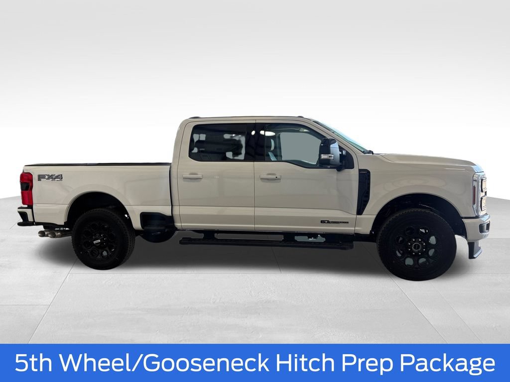 New 2026 Ford F250 Lariat w/ Black Appearance Package AWD/4WD image 8