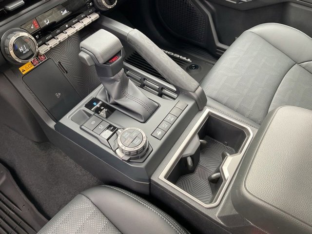 New 2025 Toyota Tacoma TRD Off-Road image 28