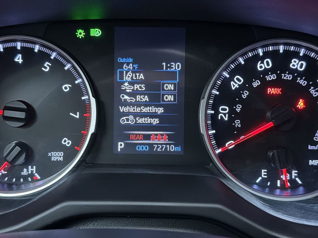 Used 2019 Toyota RAV4 LE AWD/4WD image 13