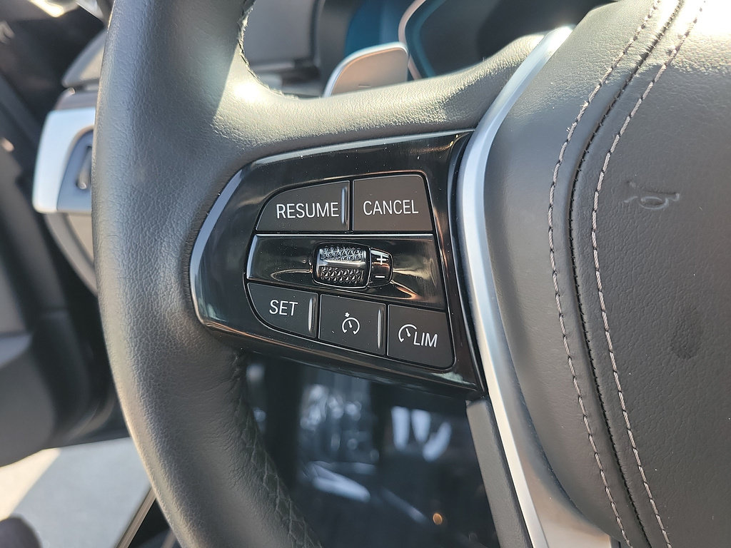 Used 2023 BMW 530e w/ Convenience Package RWD image 24