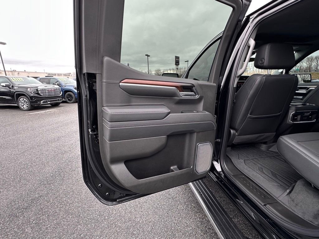 Certified 2025 GMC Sierra 1500 Denali w/ Denali Reserve Package image 23
