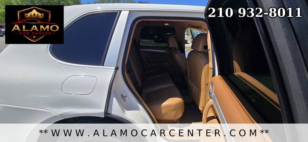 Used 2008 Porsche Cayenne AWD/4WD image 26