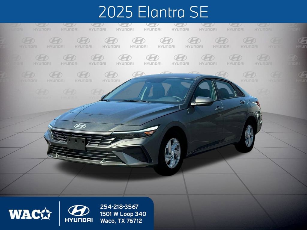 New 2025 Hyundai Elantra SE
