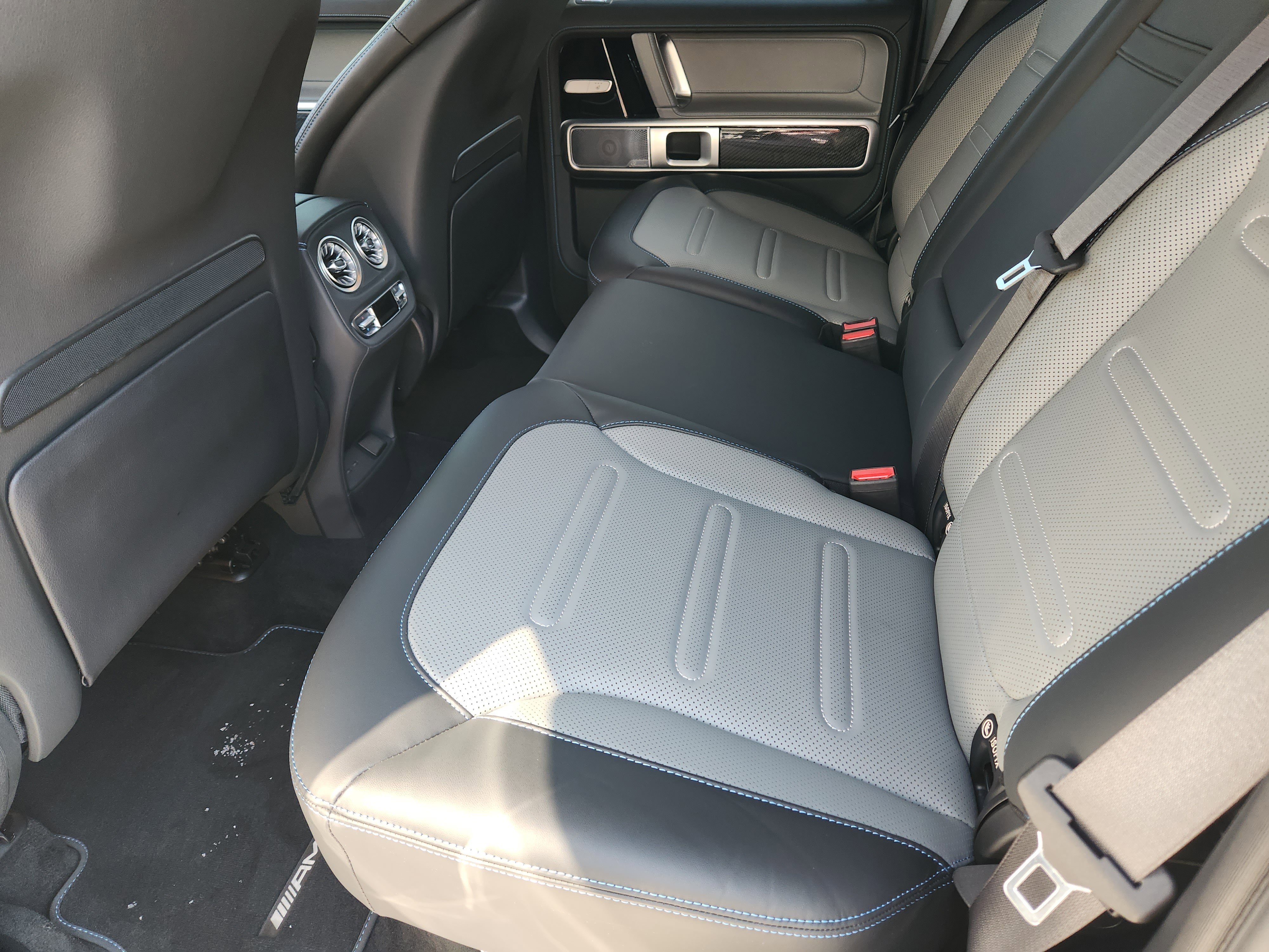 Certified 2025 Mercedes-Benz G 580 w/ EQ Technology image 29