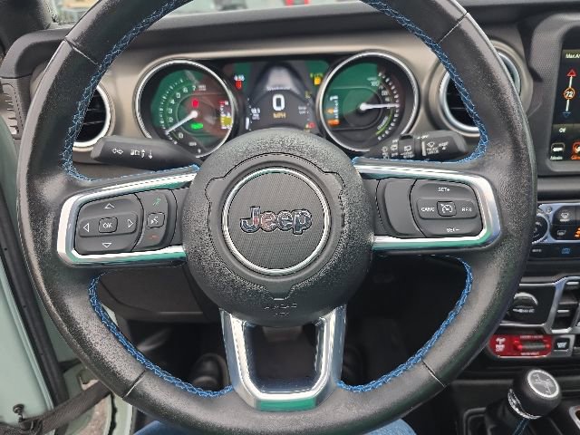 Used 2023 Jeep Wrangler Unlimited Rubicon 4xe w/ Cold Weather Group AWD/4WD image 22