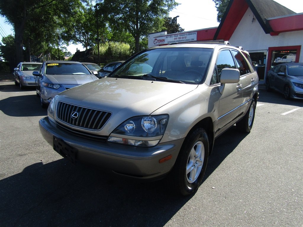 Used 2000 Lexus RX 300 4WD w/ Limited Pkg image 1