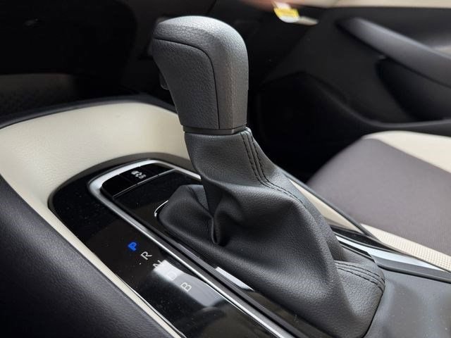 New 2026 Toyota Corolla LE FWD image 17