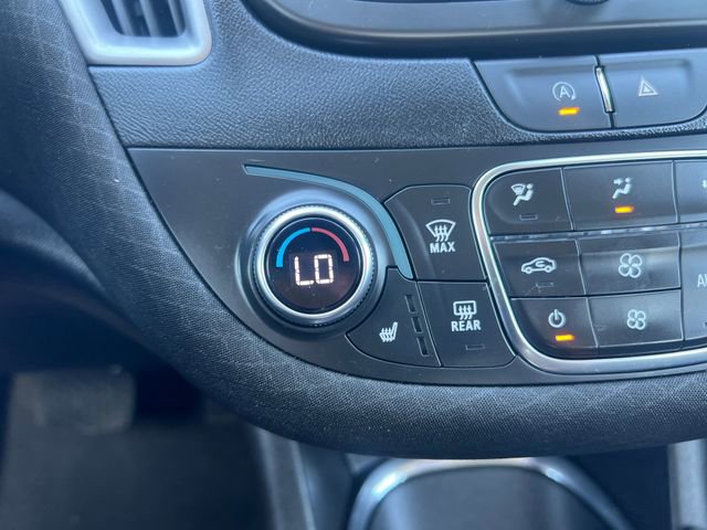 Used 2023 Chevrolet Malibu LT FWD image 22