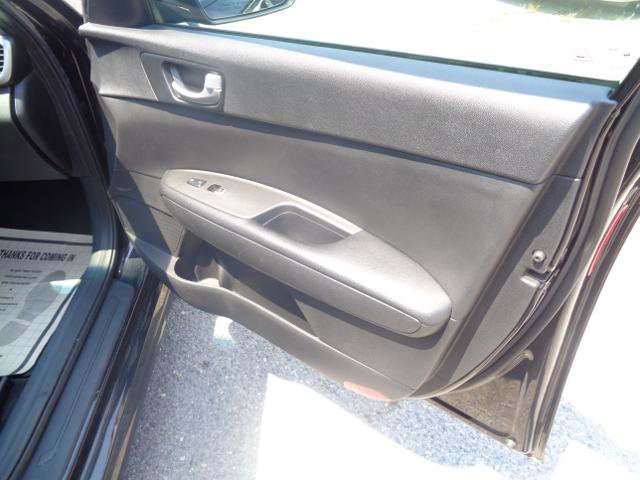 Used 2016 Kia Optima LX w/ Option Group 014 image 16