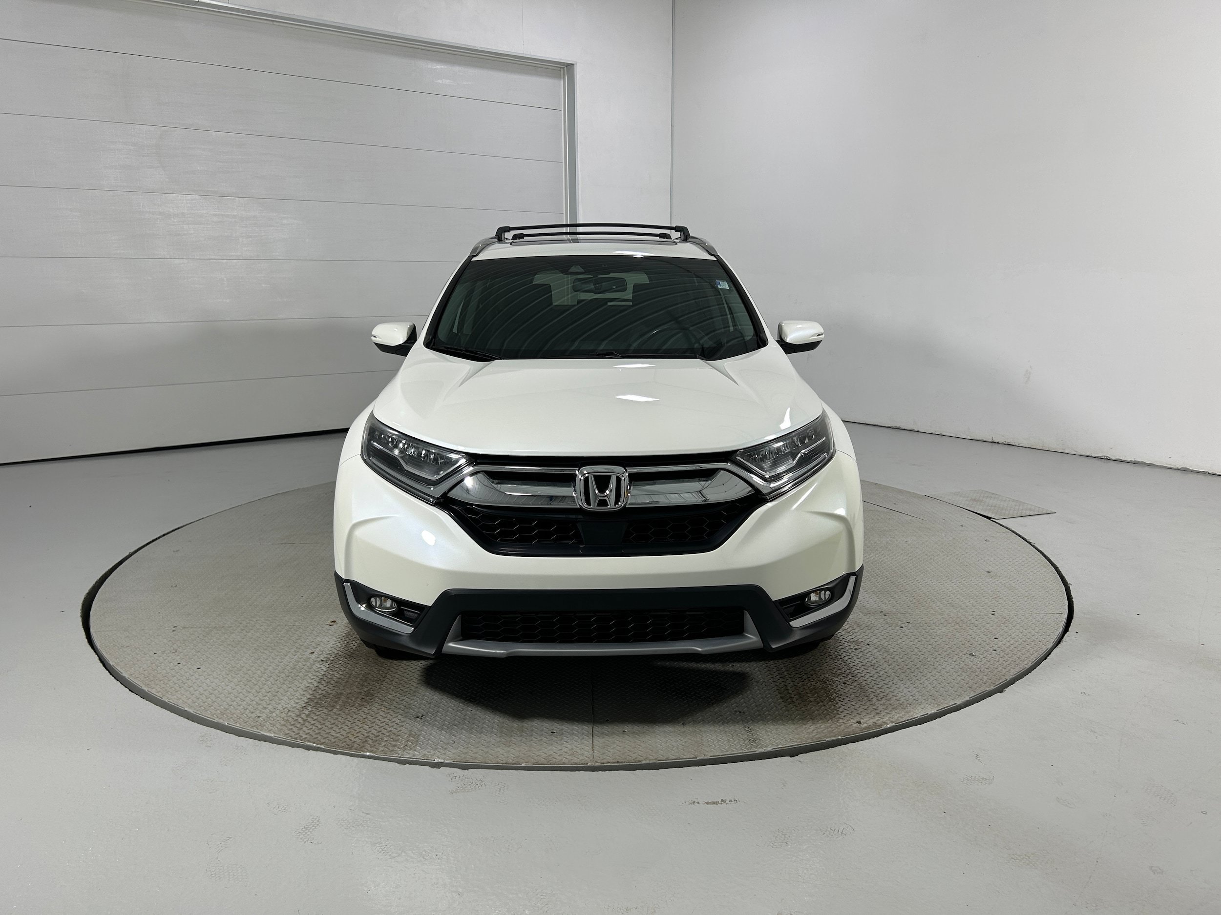 Used 2018 Honda CR-V Touring image 16