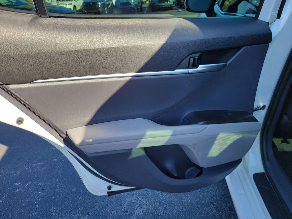 Used 2024 Toyota Camry LE FWD image 10