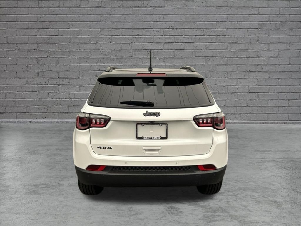 New 2026 Jeep Compass Limited w/ Sun, Sound & Navigation Group AWD/4WD image 6