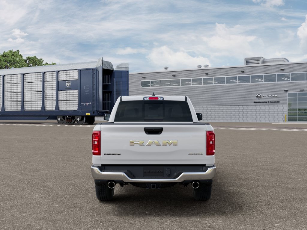 New 2027 RAM 1500 4x4 Crew Cab image 7