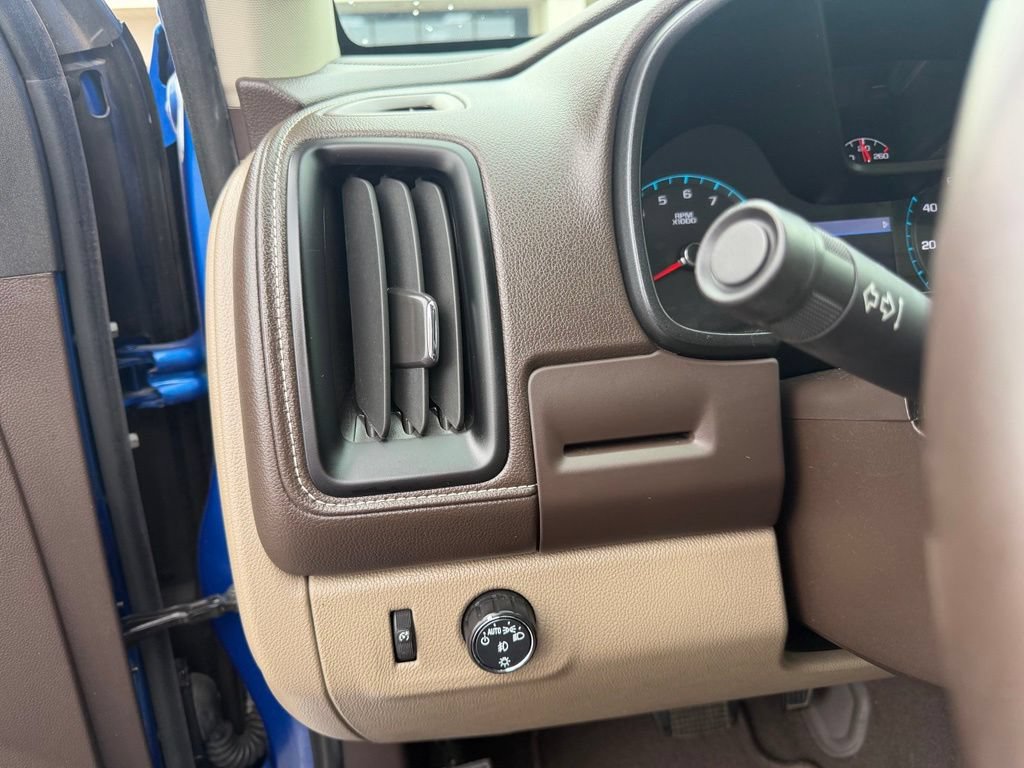 Used 2020 GMC Canyon SLE w/ SLE Convenience Package RWD image 25