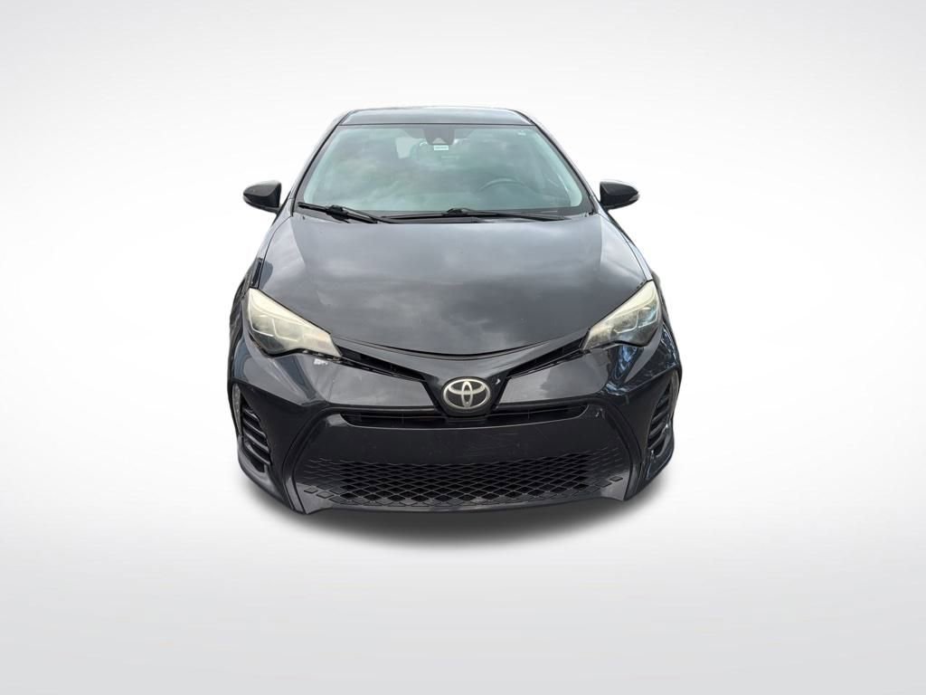 Used 2017 Toyota Corolla SE image 3