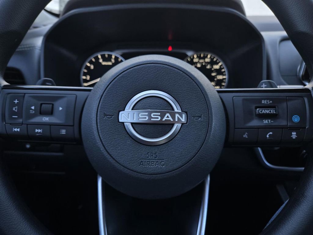 Certified 2023 Nissan Rogue SV image 24